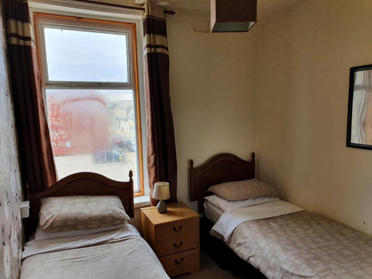 Foxhall Village Guest House Blackpool Bagian luar foto